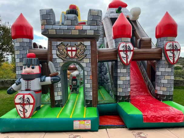 Structure Gonflable XXL château fort Structure Gonflable XXL château fort
